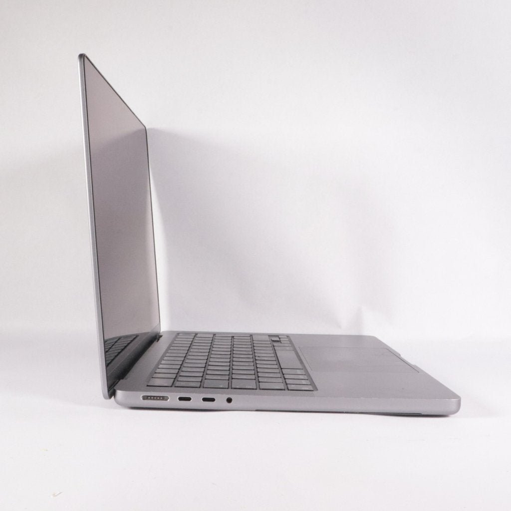 MacBook Pro 2023 14" M3 8GB 1TB (338 Cycli) - Nette Staat, Apple, Gebruikt, Support@apple.com, One Apple Park Way
Cupertino, CA 95014
United States