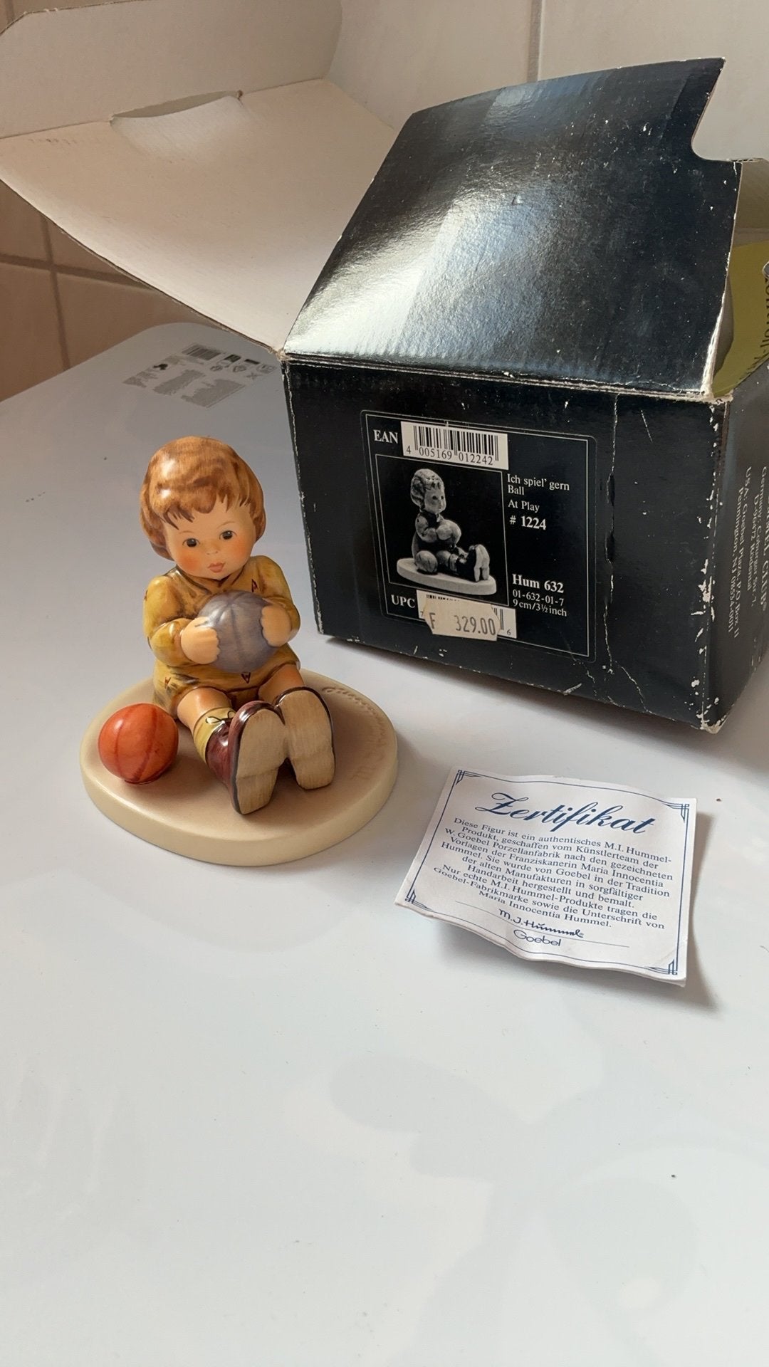 MJ Hummel nr:632, Ophalen of Verzenden, Zo goed als nieuw
