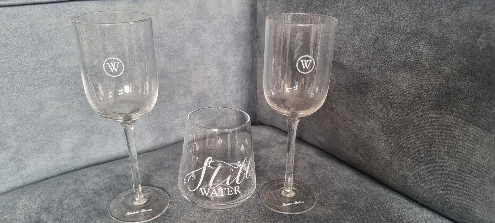 Riviera Maison glazen set - 2 wijnglazen, 1 waterglas, Ophalen of Verzenden, Zo goed als nieuw, Riviera Maison, Glas