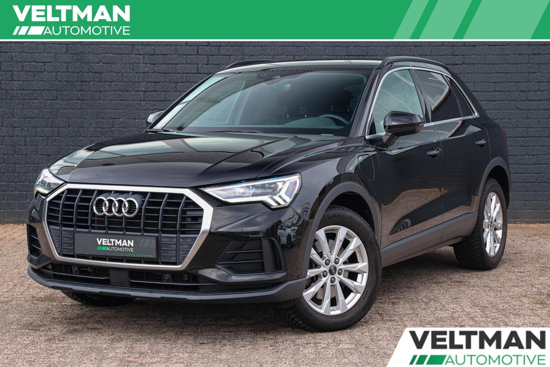 Audi Q3 45 TFSI e S-Line STOELVERWARMING MATRIX LED ACC CAME, Auto's, Audi, Gebruikt, Euro 6, Zwart, Hybride Elektrisch/Benzine