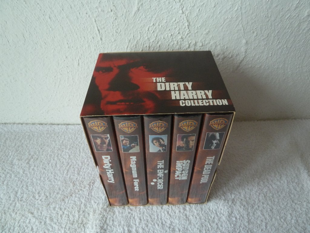 The Dirty Harry Collection op VHS, Ophalen of Verzenden, Zo goed als nieuw, Videoband