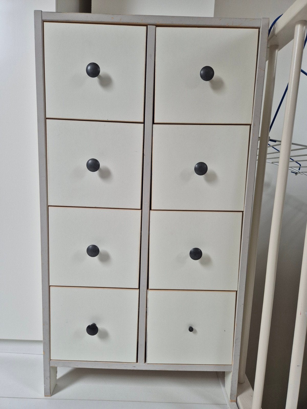 Ikea ladekast Robin, 8 lades, wit, Hemnes knopjes, Ophalen, 5 laden of meer, 50 tot 100 cm, Minder dan 100 cm