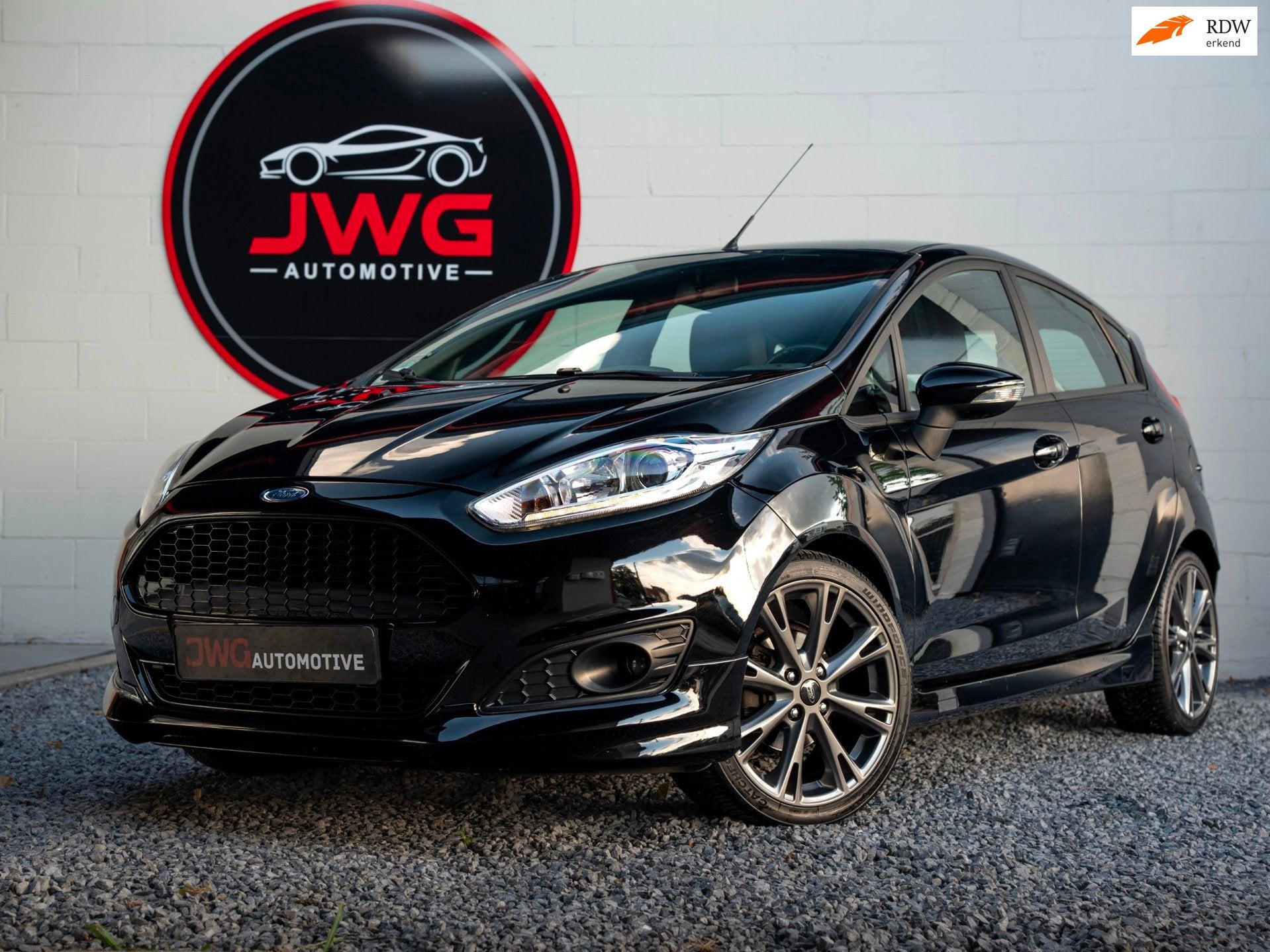 Ford Fiesta 1.0 EcoBoost ST Line 125PK/Airco/Navi/Stoelverwa, Auto's, Voorwielaandrijving, Gebruikt, Zwart, Handgeschakeld