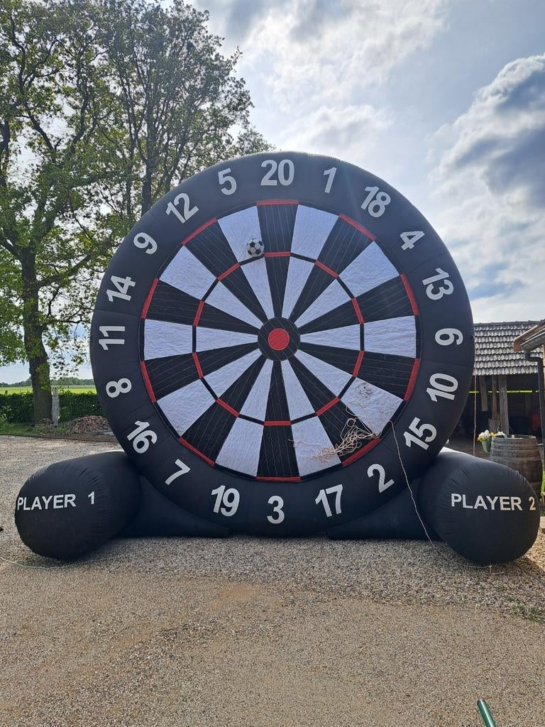 Opblaasbaar Voerbal Dartbord te huur vanaf 149,99, Ophalen, Zo goed als nieuw, Overige