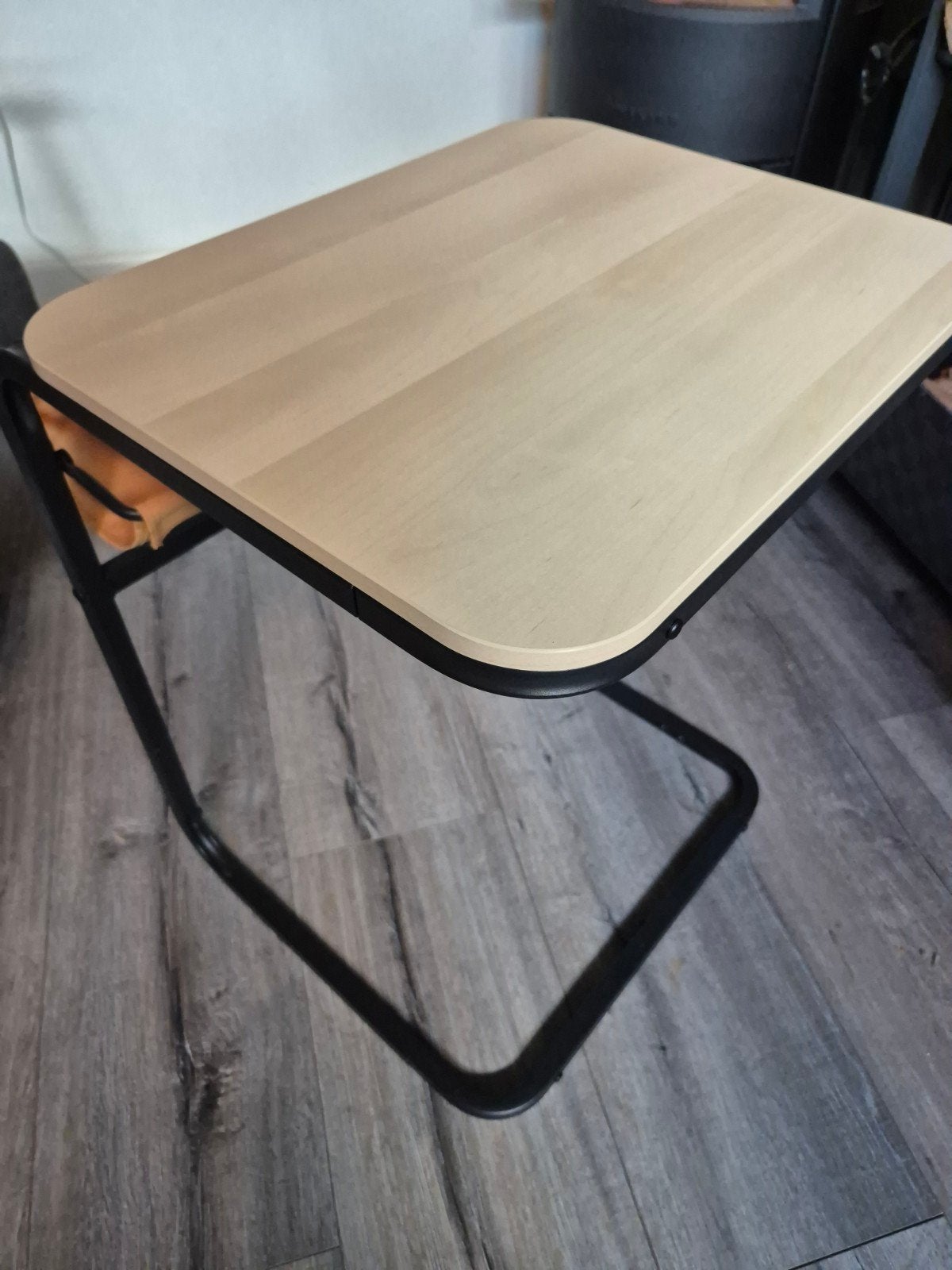 IKEA Olseröd laptoptafel, Ophalen