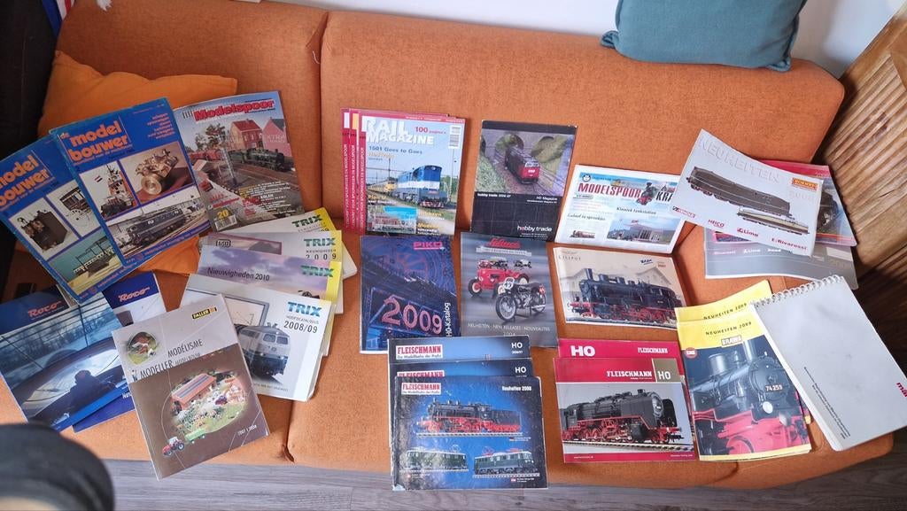 Diverse modelspoor tijdschriften en catalogi, Ophalen of Verzenden, Gelijkstroom, Boek, Tijdschrift of Catalogus, Fleischmann