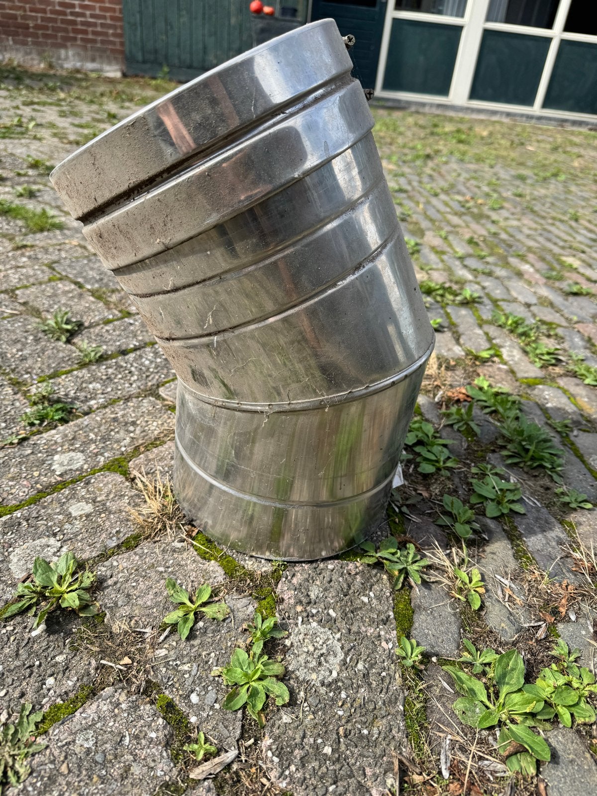 Isoduct bocht 30 graden met klemband (2 stuks), Ophalen of Verzenden, Gebruikt