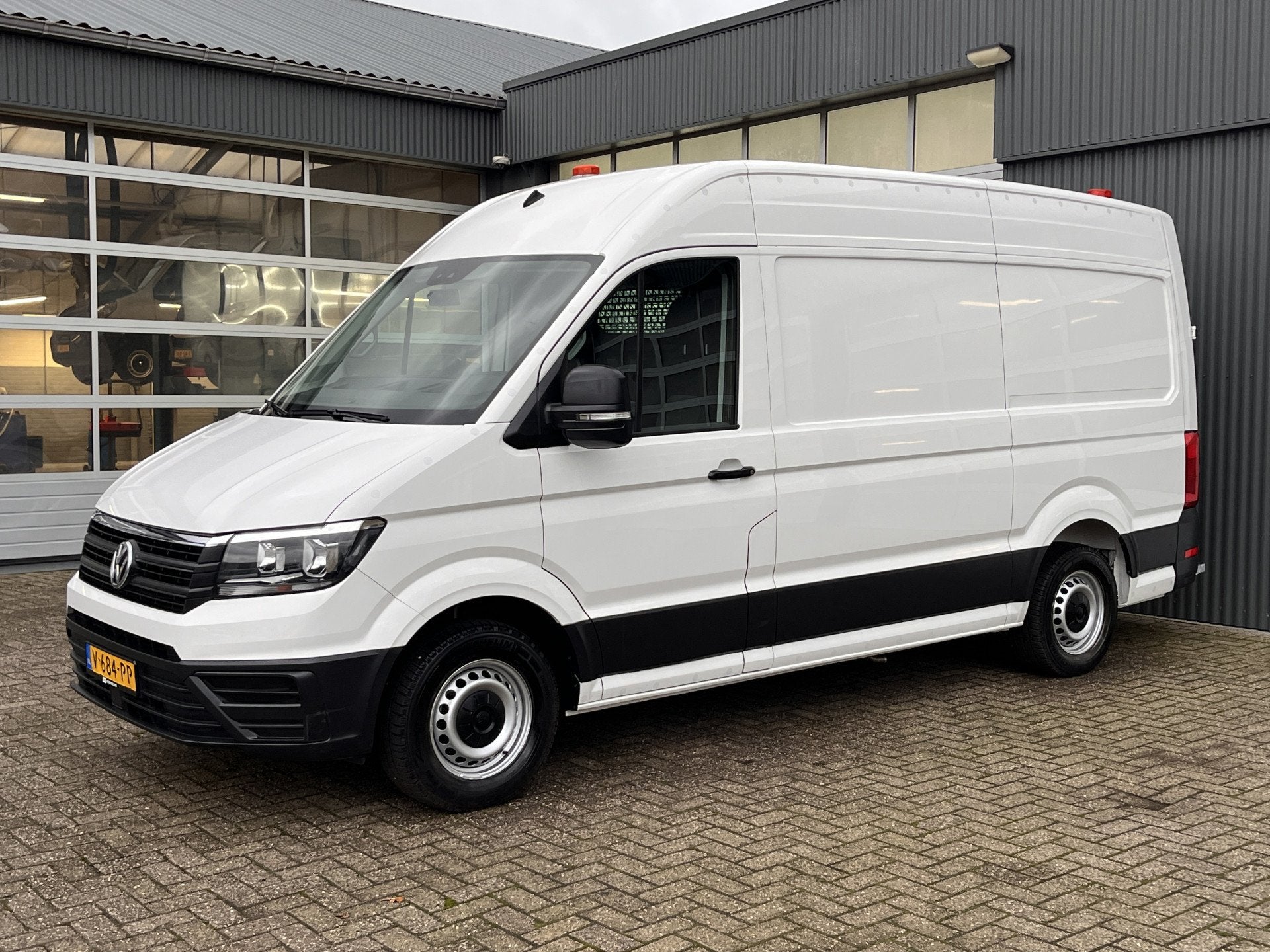 Volkswagen Crafter 35 2.0 TDI L3H3 Werkplaats inrichting Kas, Stof, Gebruikt, 4 cilinders, Volkswagen