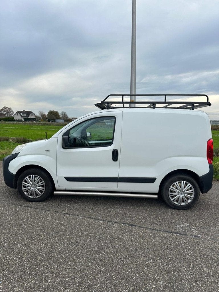 Peugeot Bipper 1.3 HDi XT Profit +|zeer netjes, Voorwielaandrijving, Euro 5, Gebruikt, Zwart