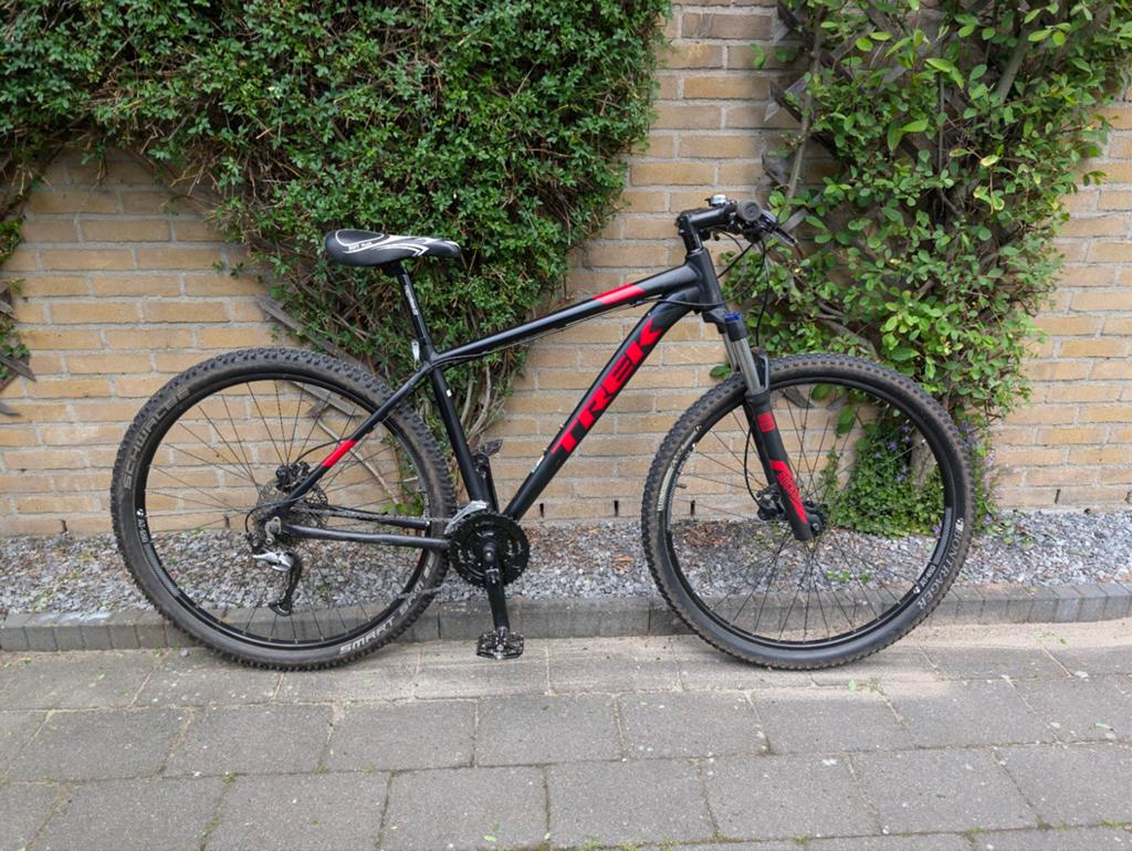 Trek Marlin 7 Mountainbike - Maat M (19,5 inch), Fietsen en Brommers, Fietsen | Mountainbikes en ATB, Ophalen, Gebruikt, Hardtail
