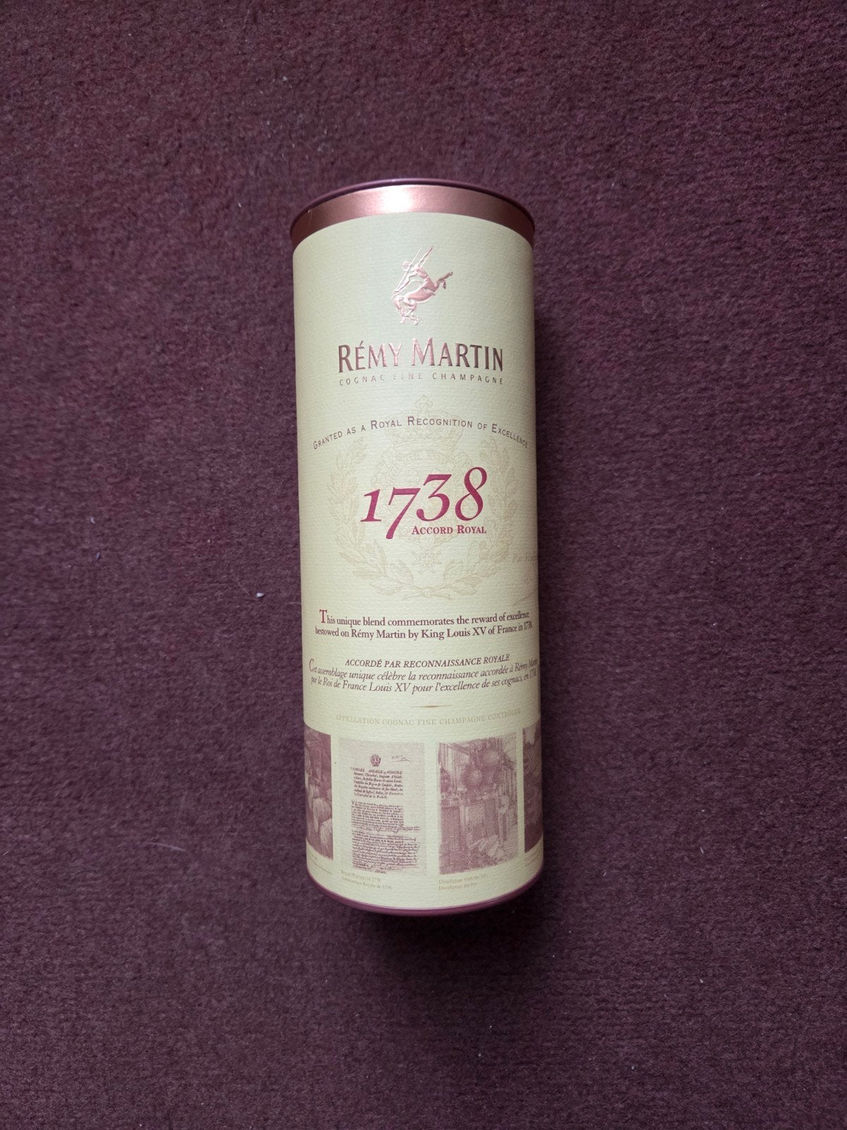 Mooie bus van Remy Martin, Verzamelen, Blikken, Ophalen of Verzenden, Zo goed als nieuw