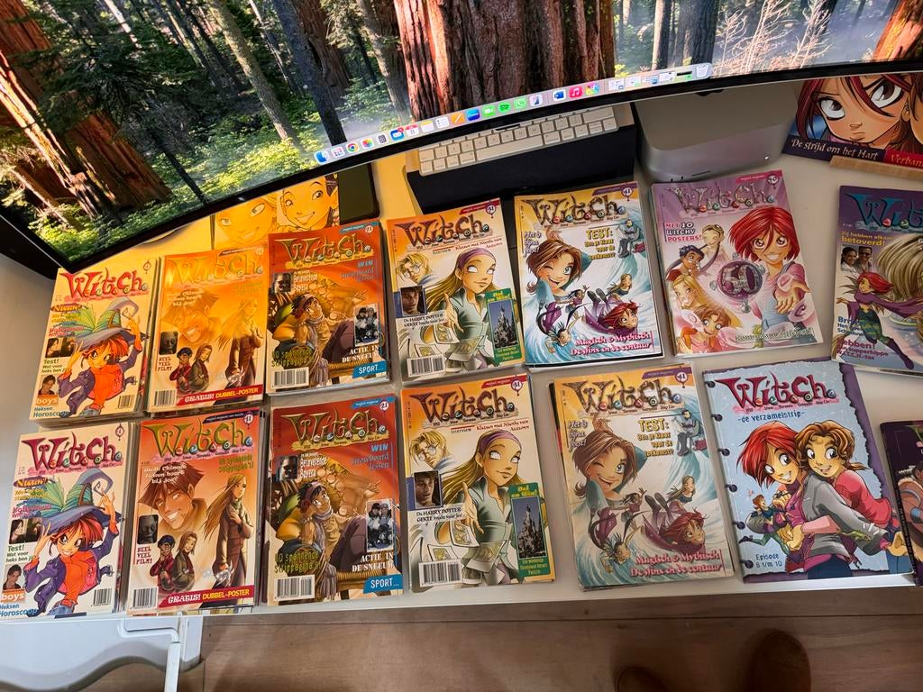 W.I.T.C.H. Tijdschriften Collectie - 1 t/m 50 -, Ophalen of Verzenden, Zo goed als nieuw, Glossy