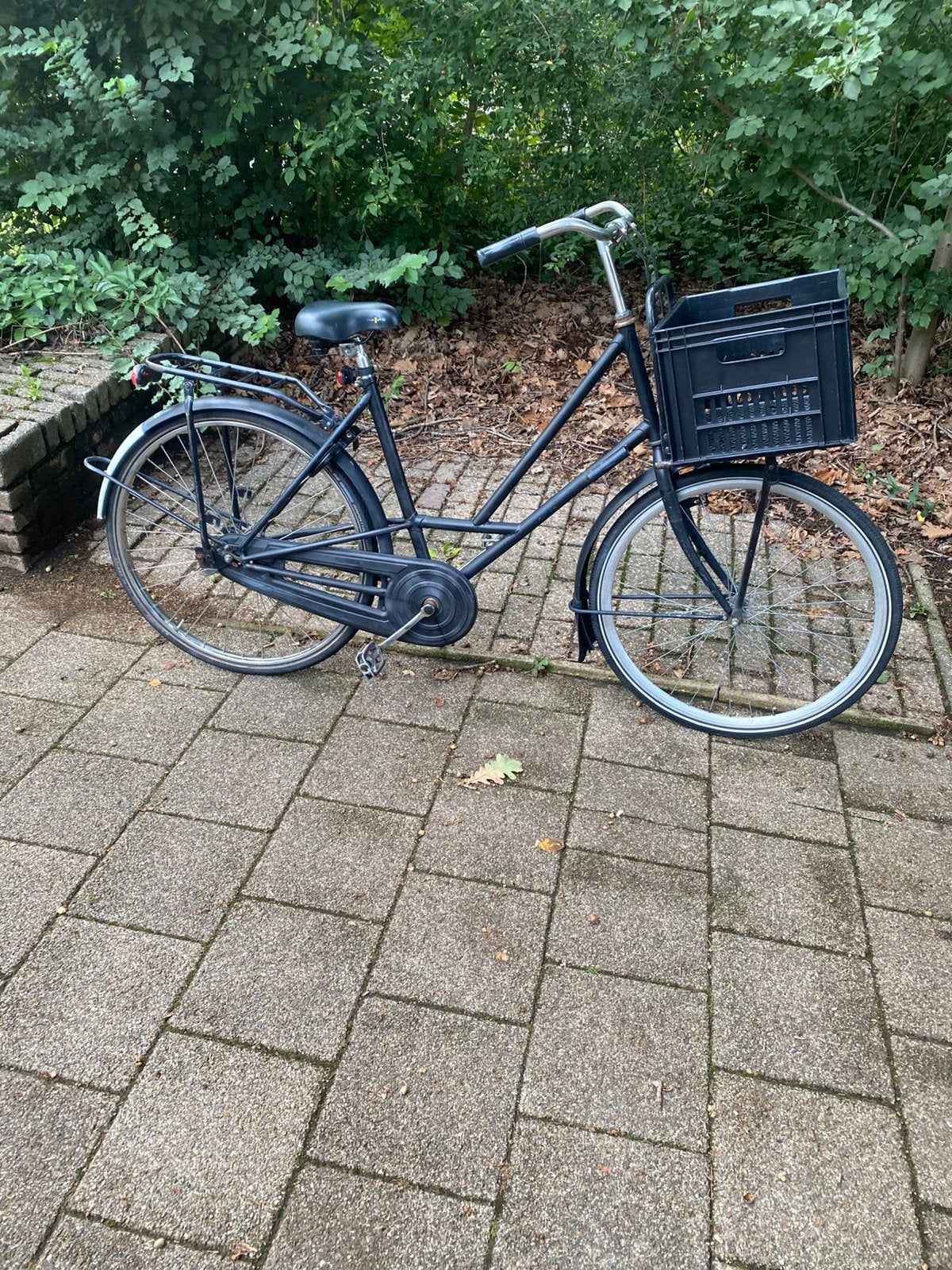 Zwarte 28 inch omafiets, Ophalen, Zo goed als nieuw