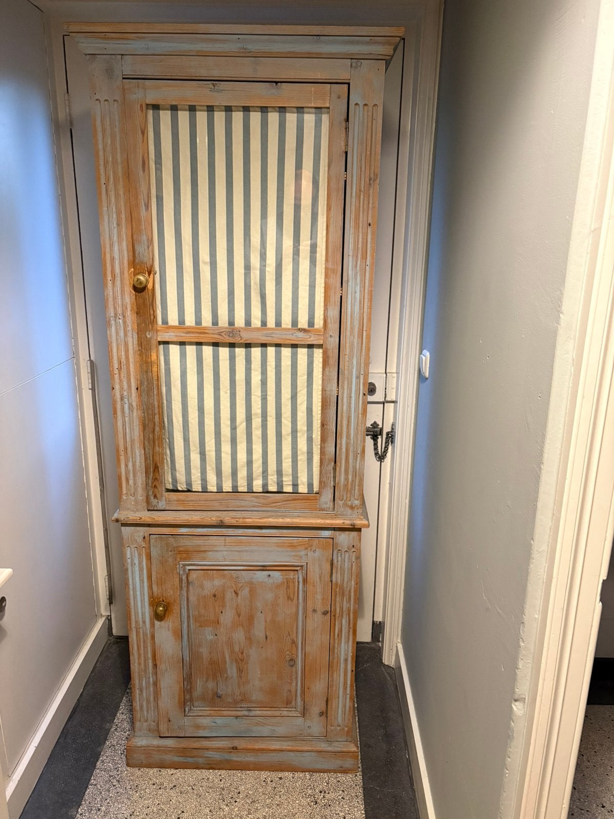 Brocante kast, Ophalen, Gebruikt