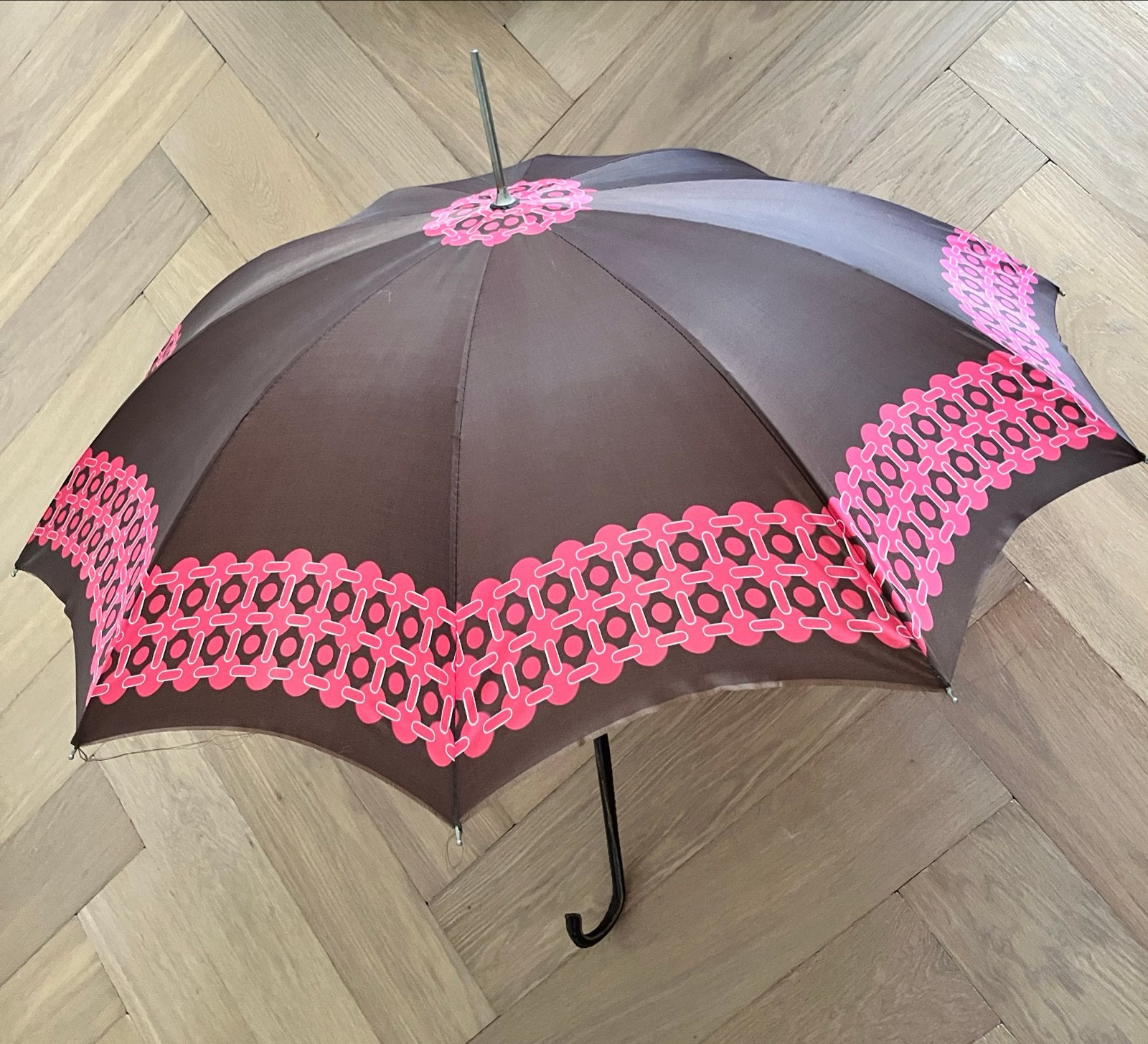Vintage Retro Paraplu Bruin met Roze Patroon, Ophalen of Verzenden, Gebruikt, Bruin