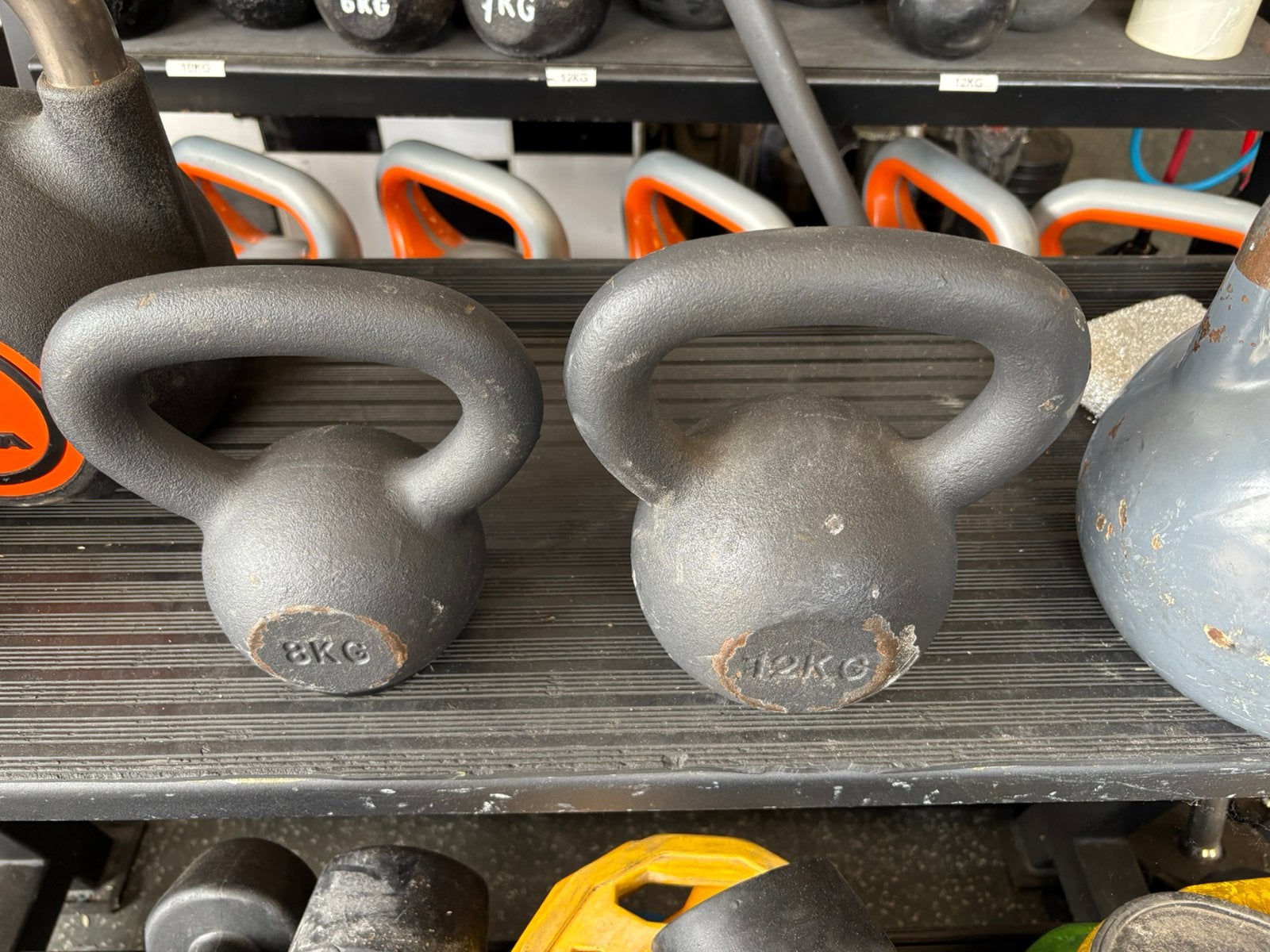 Kettlebell 8 en 12 kg kettlebells gewichten, Gebruikt, Gewichten, Ophalen of Verzenden, 8 en 12 kg