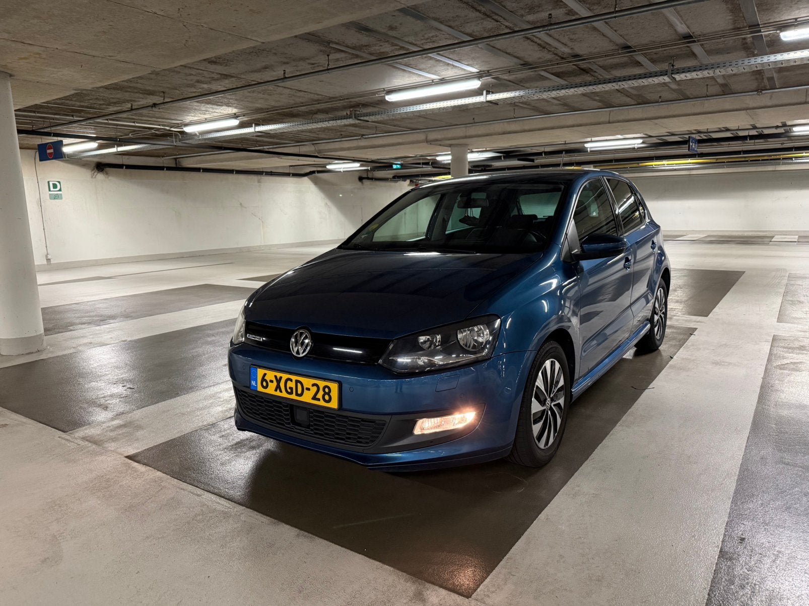 Volkswagen Polo 1.4 TDI 2014 APK 22-07-2027, Auto's, Volkswagen, Voorwielaandrijving, Stof, 74 pk, Blauw