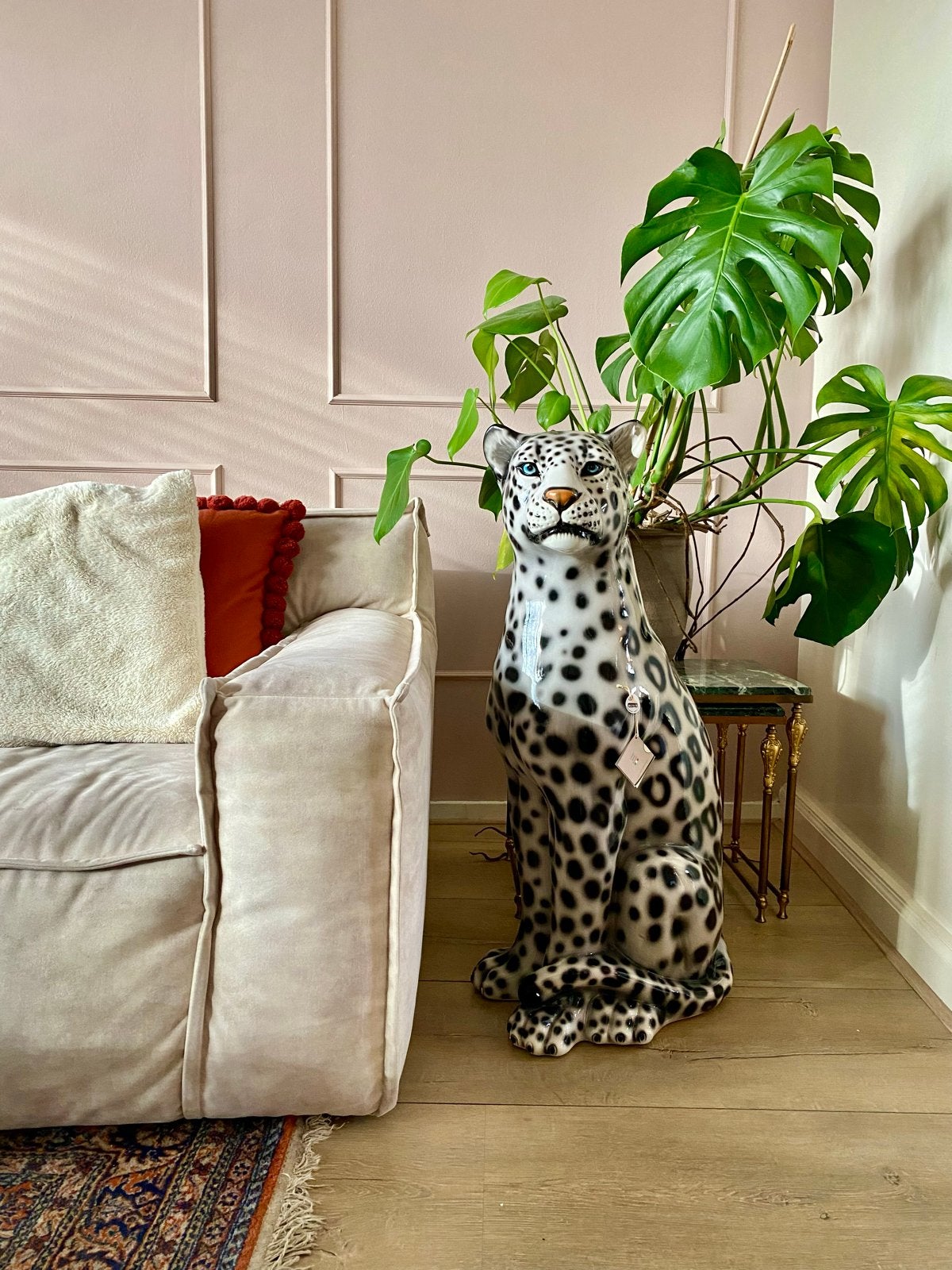 Mega groot XL Luipaard wit sneeuwluipaard Beeld - 89cm Hoog, Zoogdier, Beschilderd, Beeld, Europa