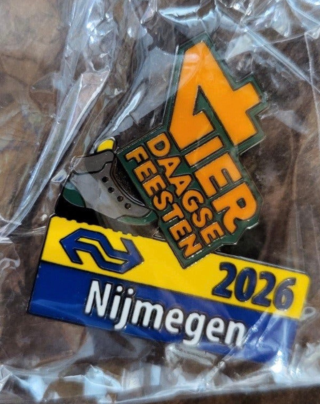 NS vierdaagse 4daagse vier daagse feesten pin 2026, Ophalen of Verzenden, Nieuw, Overige onderwerpen, Speldje of Pin