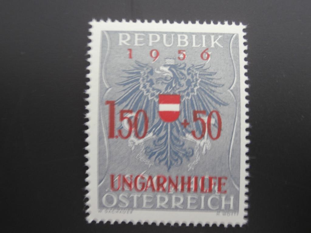 OOSTENRIJK 1956; TOESLAGZEGEL HONGAARSE VLUCHTELINGEN LEES, Verzenden, Postfris