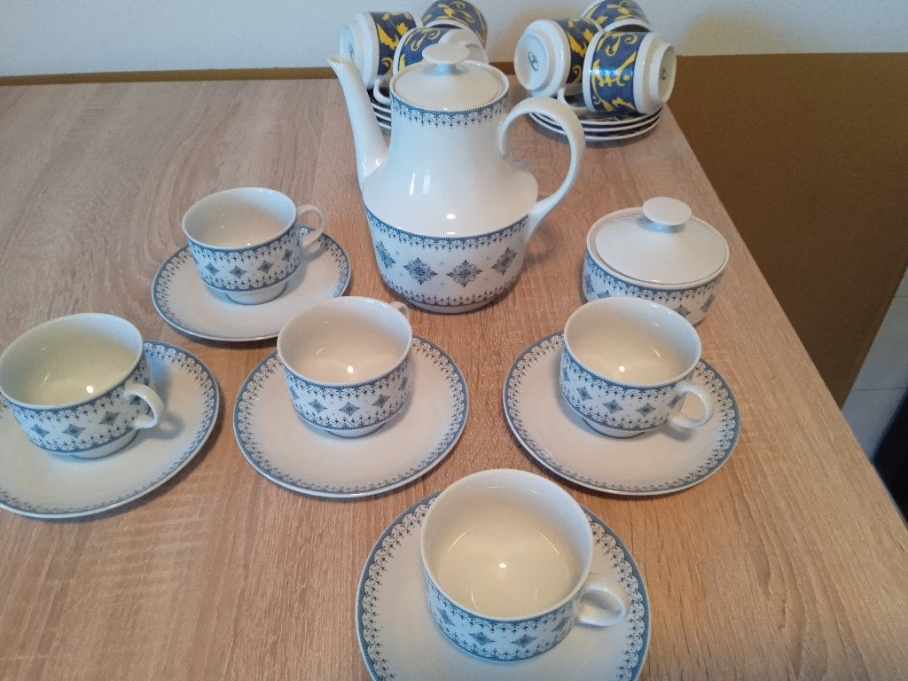 Servies 3 x, Huis en Inrichting, Keuken | Servies, Ophalen, Gebruikt, Overige typen, Overige stijlen