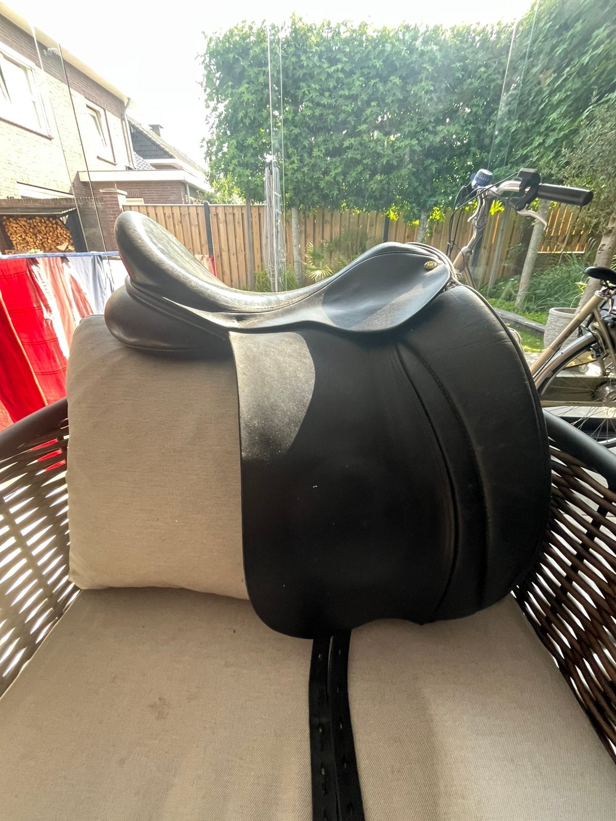 Hulsebos Dresuur zadel, Dieren en Toebehoren, Hulsebos, L (17.5 inch), Gebruikt, Dressuur