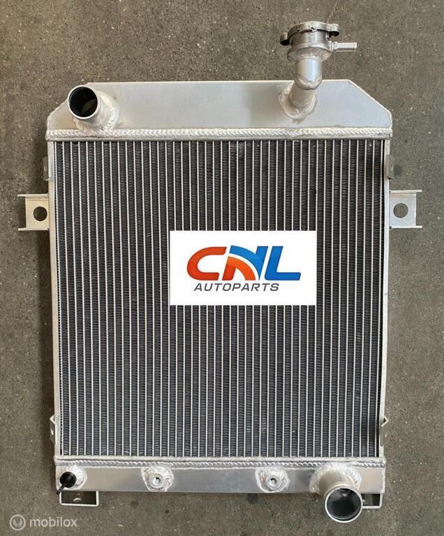 Radiateur JAGUAR MARK 2 MK2 MK II DAIMLER 2.5 V8; V8-250