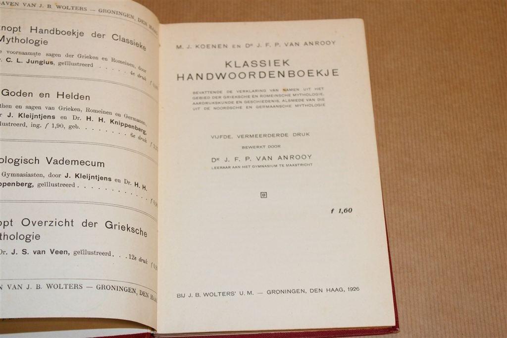 Klassiek Handwoordenboek [1926] — Grieks-Romeinse Mythologie, Ophalen of Verzenden, Gelezen, Van Dale, Latijn