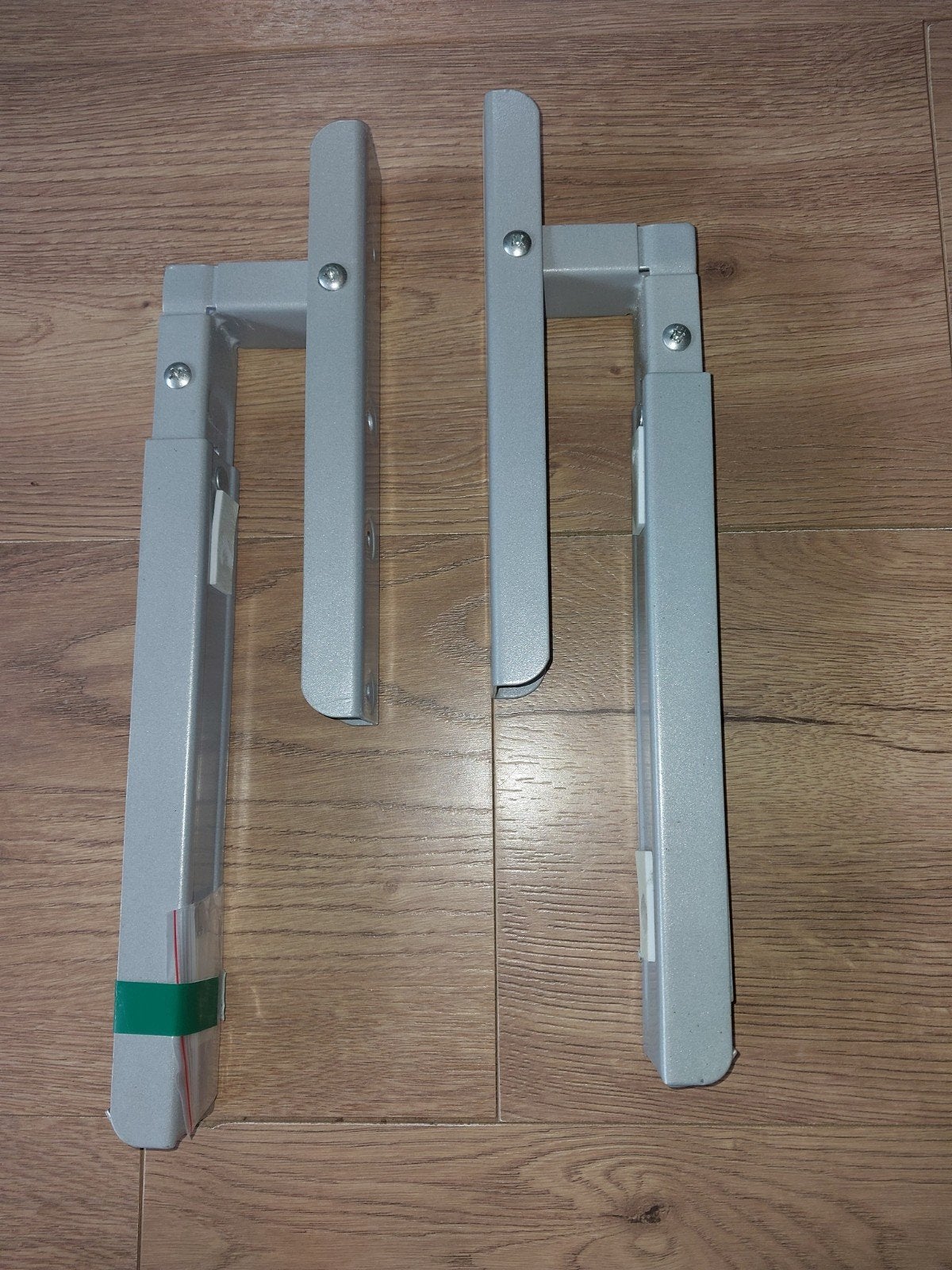 Magnetron  uitschuifbare ophang beugels, Ophalen