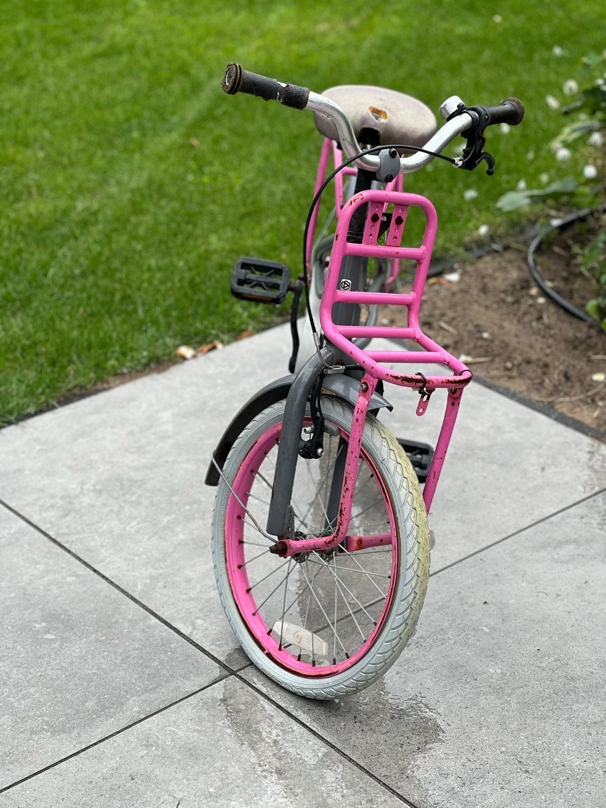 Lola Kinderfiets - Grijs/Roze - 20 inch, Ophalen, Gebruikt, Velgrem, 20 inch of meer