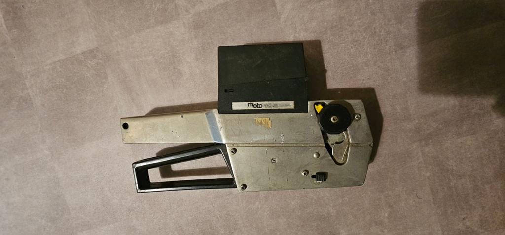2 x prijstang Meto ecomline 1622, Meto 105, Ophalen of Verzenden