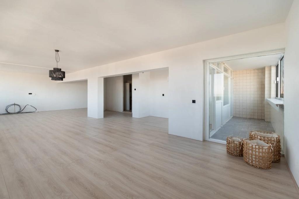 Amsterdam:Te koop Prachtig ruim appartement, nieuwe badkamer, Huizen en Kamers, Huizen te koop, 110 m², Tot 200 m², 3 kamers, Appartement