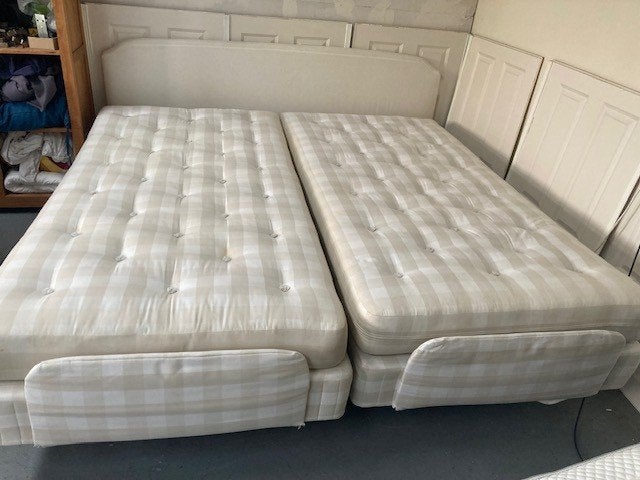 Hastens XXL verstelbaar 210cm x 210cm, Ophalen, Gebruikt, 210 cm, Tweepersoons