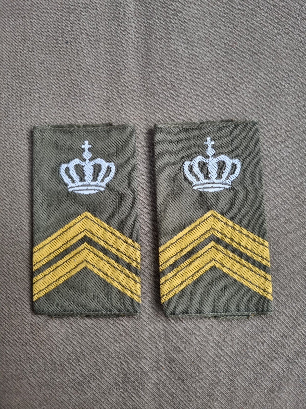 Rangen gvt sergeant majoor instructie, Ophalen of Verzenden, Landmacht, Nederland, Embleem of Badge