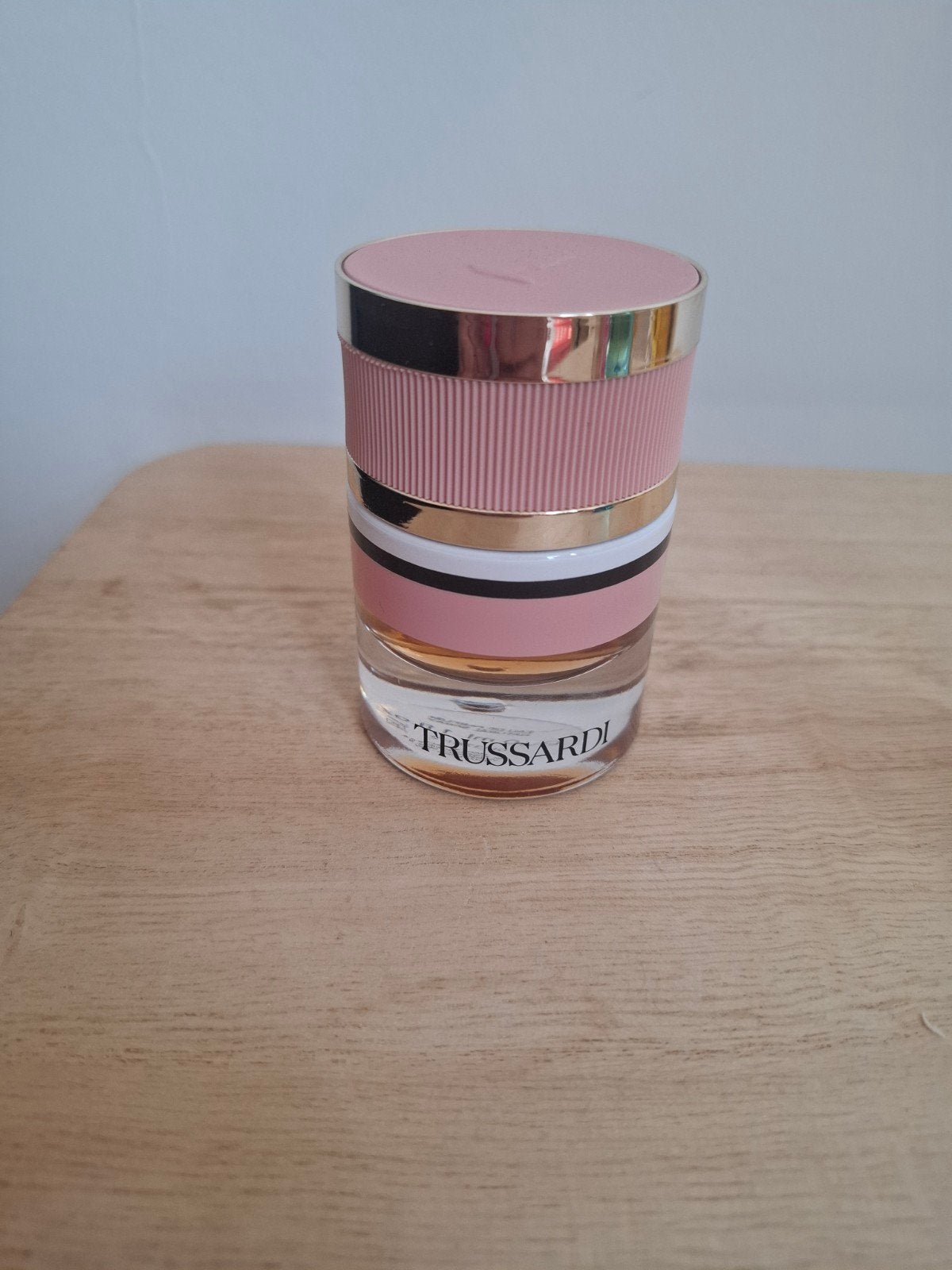 Trussardi eau de parfum 30ml, Nieuw, Ophalen of Verzenden, 17 tot 18, Dame