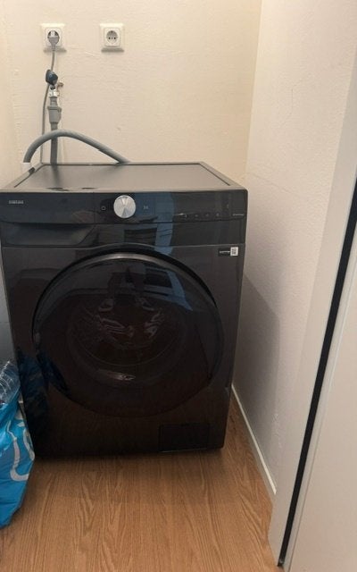 Samsung WD90DG6B85BB AI Wash - 9/6 kg Was-droogcombinatie, Ophalen, 1200 tot 1600 toeren, 8 tot 10 kg, Wolwasprogramma