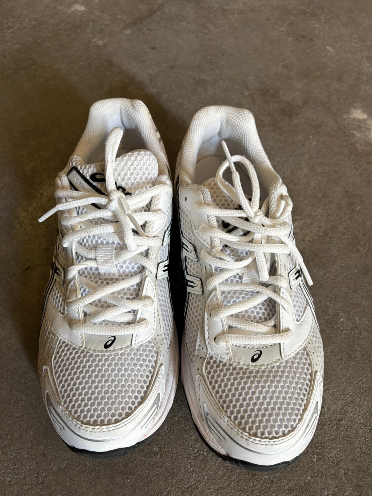 Sport schoenen, Sport en Fitness, Loopsport en Atletiek, Ophalen of Verzenden, Zo goed als nieuw, Hardloopschoenen, Overige merken