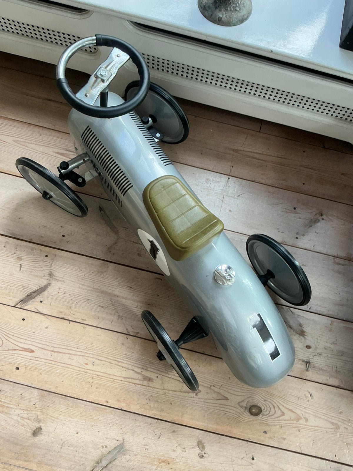 Speelgoed auto, Ophalen