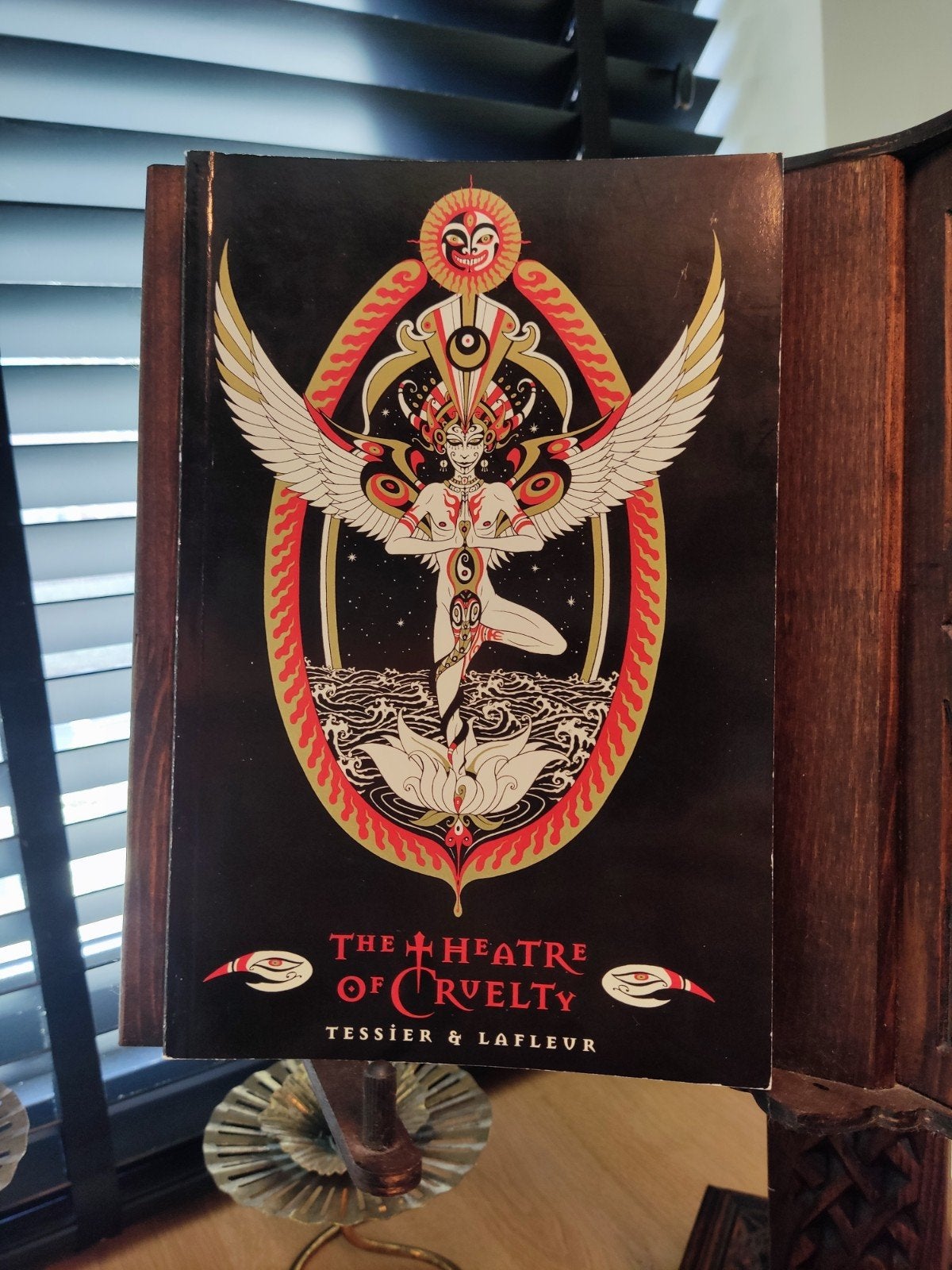 the theatre of cruelty, Eén comic, Ophalen of Verzenden, Zo goed als nieuw, Amerika