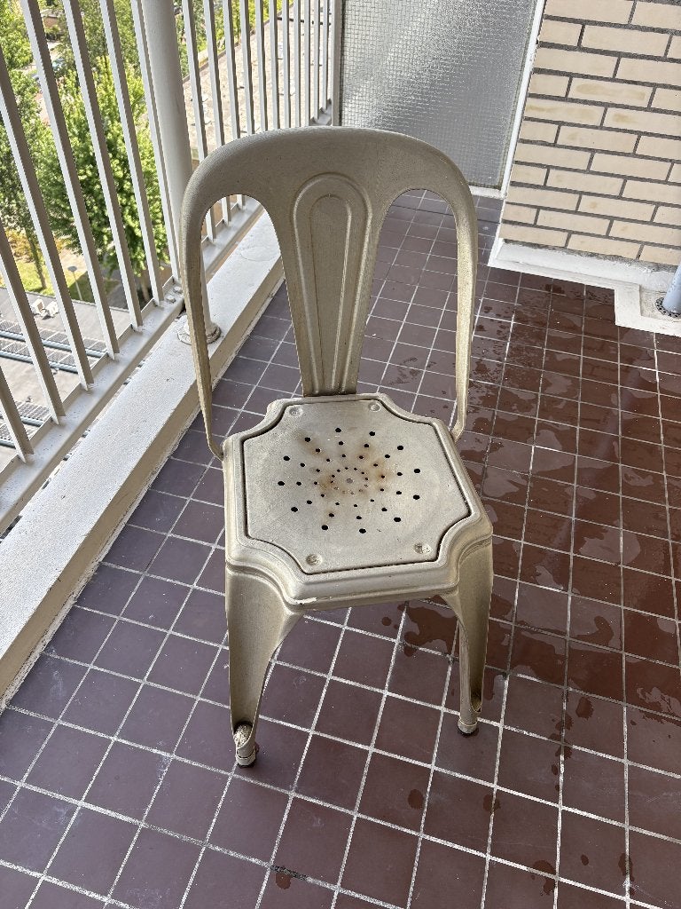 2 vintage metalen terrasstoelen, Ophalen, Gebruikt, Metaal, Stapelbaar