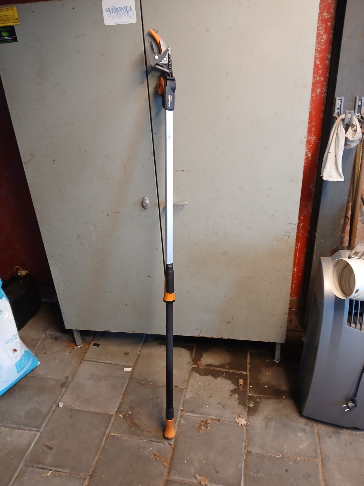 telescopische snoeischaar snoeigiraffe, Ophalen, Zo goed als nieuw, 30 t/m 39 mm, Fiskars
