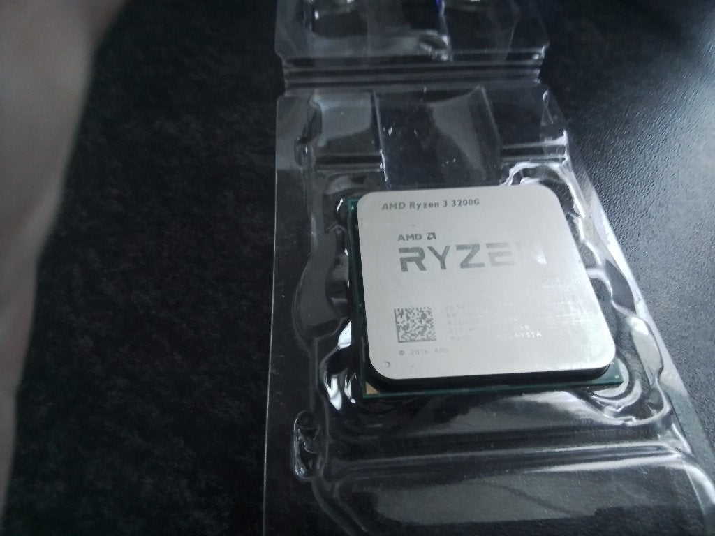Div Ryzen cpu's, Computers en Software, Ophalen of Verzenden, 3 tot 4 Ghz