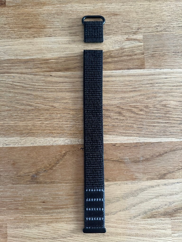 Polar Nylon Horlogeband - 22 mm - Zwart - M-L, Sieraden, Tassen en Uiterlijk, Ophalen, Zwart, Zo goed als nieuw, Polar