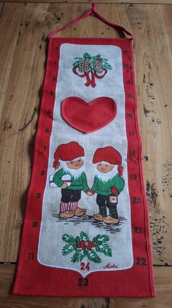 Vintage jute Noorse adventkalender met kabouters KERST, Diversen, Kerst, -, -, Ophalen of Verzenden, Zo goed als nieuw