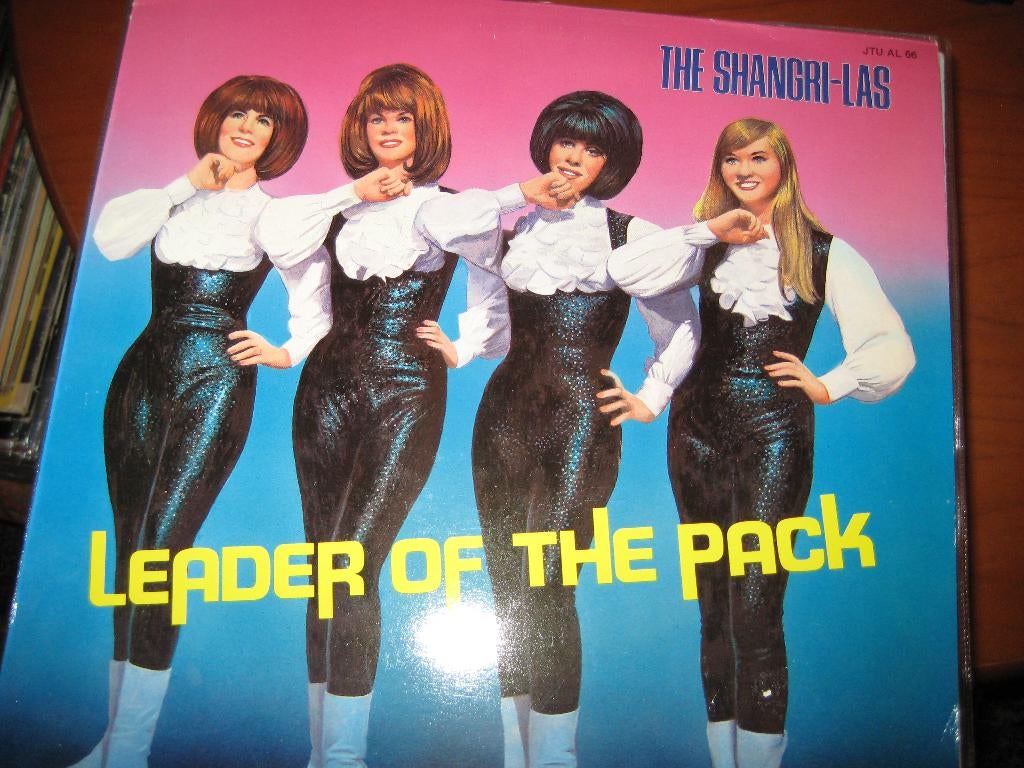 LP, The Shangri-Las: Leader of the Pack (NO26), Ophalen of Verzenden, Zo goed als nieuw, 12 inch
