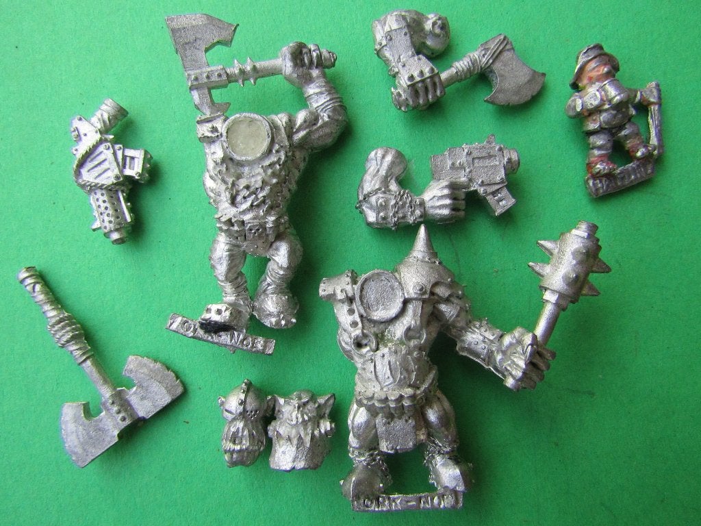 GorkaMorka Ork Nobz x2, Verzenden, Zo goed als nieuw, Warhammer 40000, Figuurtje(s)