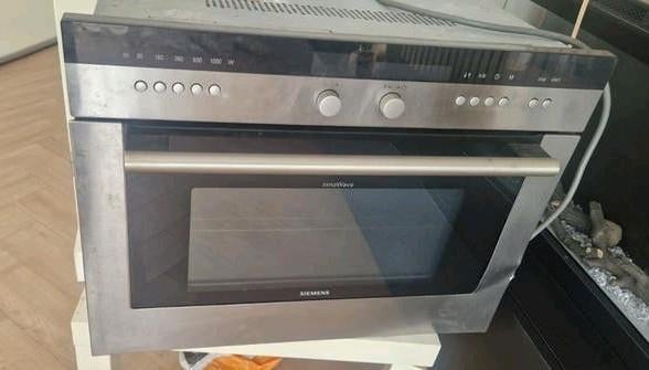 Goedwerkend inbouw Combi oven!, Witgoed en Apparatuur, Ovens, Ophalen of Verzenden, Minder dan 45 cm