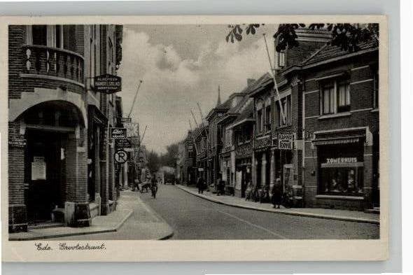 Ede Grootestraat met winkels waarbij De Gruyter st 1941, Verzenden, 1940 tot 1960, Gelopen, Gelderland