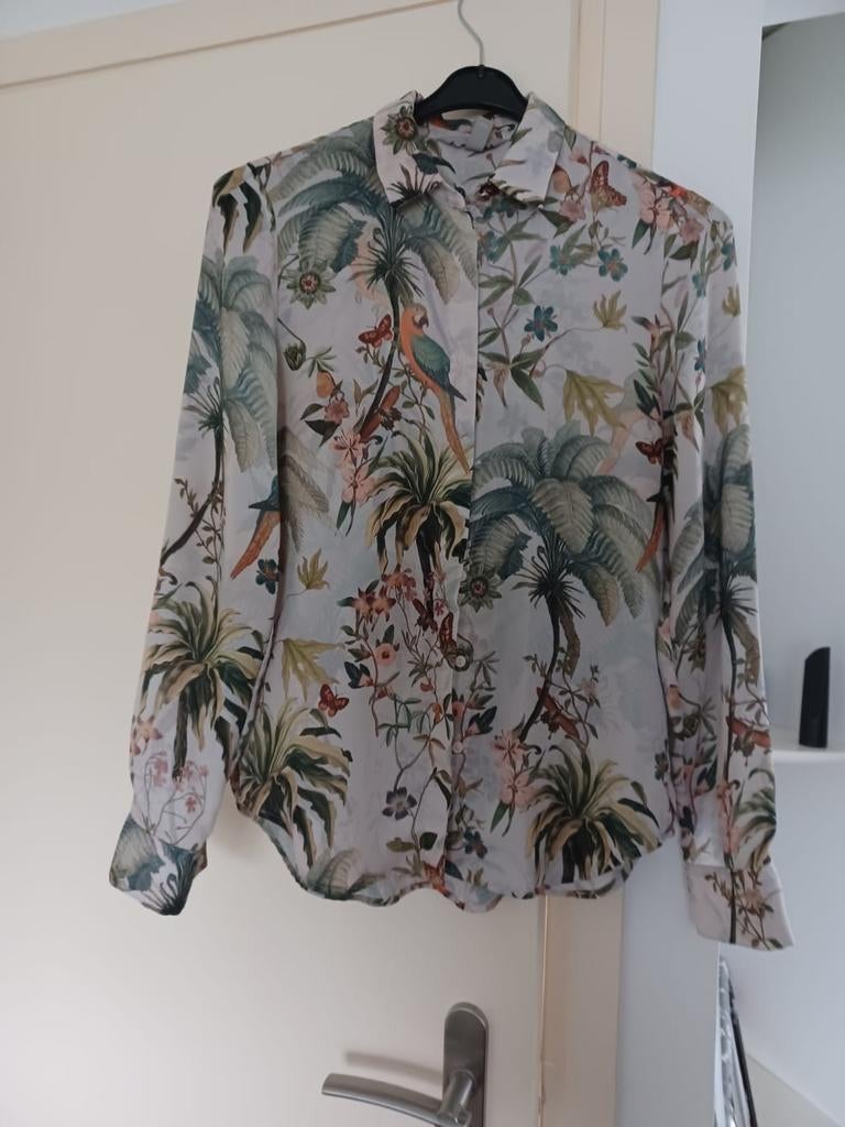 Tropische blouse met papegaaien en palmbomen, H&M, Overige kleuren, Ophalen of Verzenden, Zo goed als nieuw