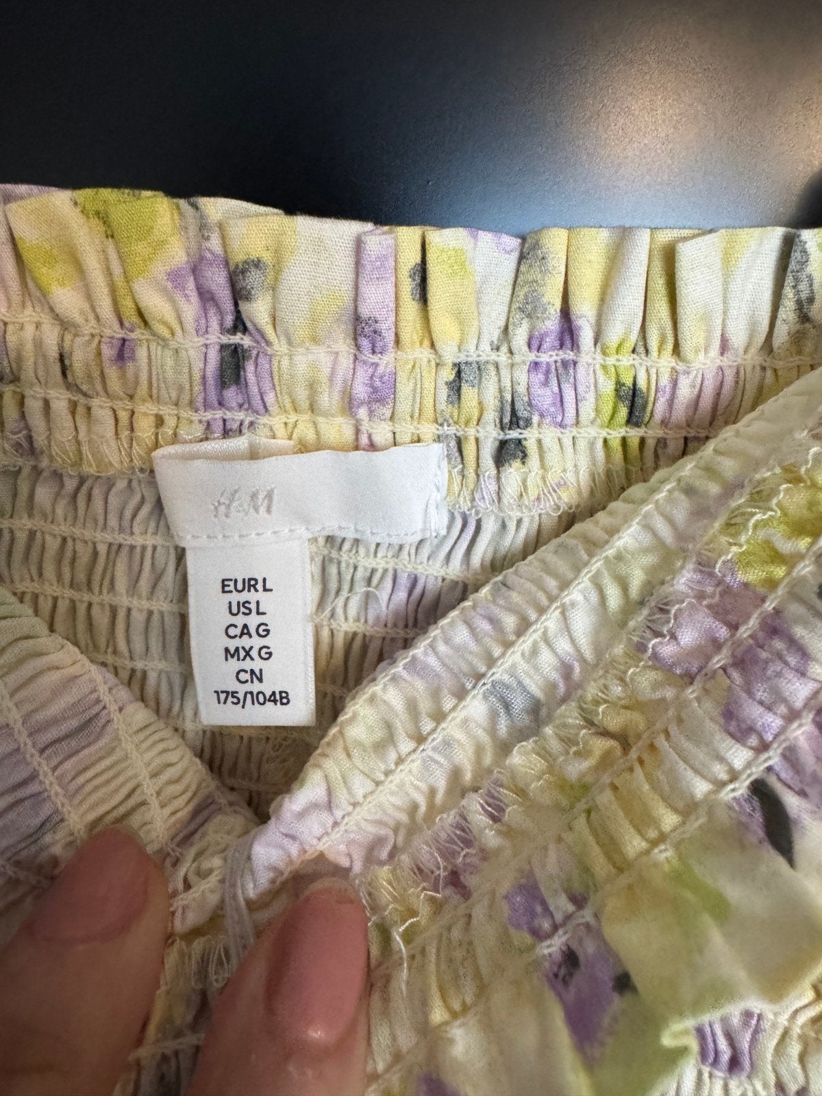 H&M Zomerjurk met bloemenprint en smockdetail, Kleding | Dames, Ophalen of Verzenden
